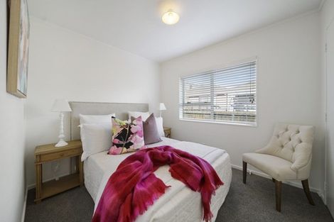 Photo of property in 5/55 Moore Street, Howick, Auckland, 2014