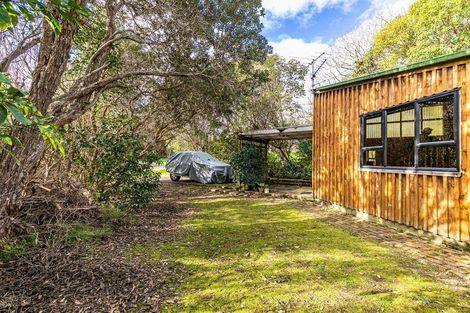 Photo of property in 8 Tetley Road, Surfdale, Waiheke Island, 1081
