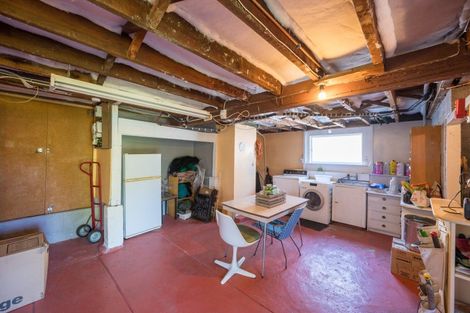 Photo of property in 218 Collingwood Street, Nelson South, Nelson, 7010