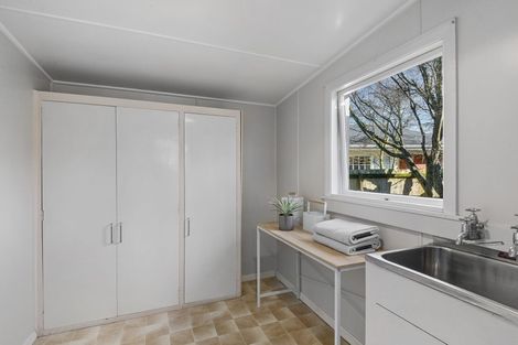 Photo of property in 2 Seagrave Place, Ilam, Christchurch, 8041