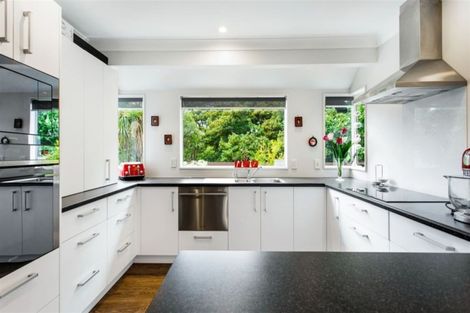 Photo of property in 49 Millstream Drive, Henderson, Auckland, 0610