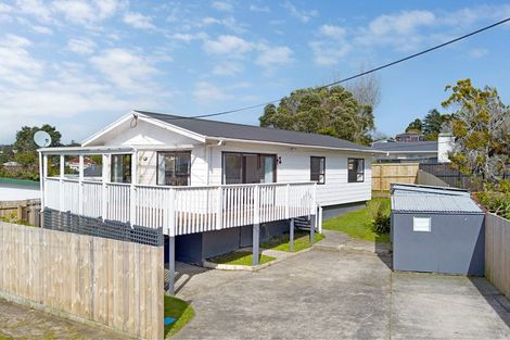 Photo of property in 1/40c West Coast Road, Glen Eden, Auckland, 0602