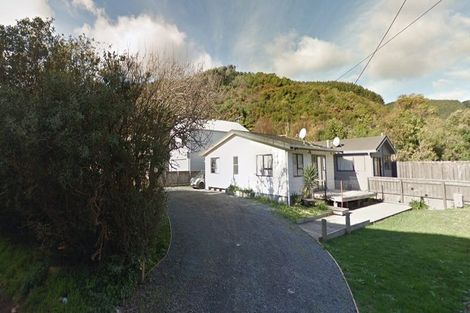 Photo of property in 55 Collins Avenue, Tawa, Wellington, 5028