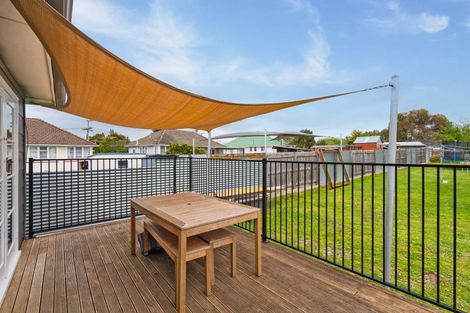 Photo of property in 25 Churchill Avenue, Lansdowne, Masterton, 5810