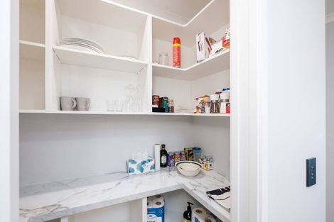 Photo of property in 63 Leathem Crescent, Pokeno, 2402