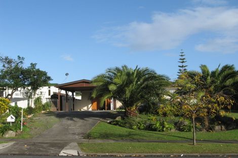 Photo of property in 83 Gossamer Drive, Pakuranga Heights, Auckland, 2010