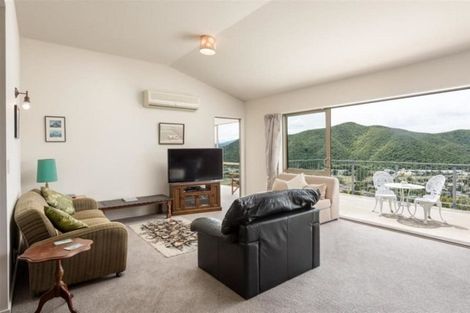 Photo of property in 28a Moana View Road, Waikawa, Picton, 7220