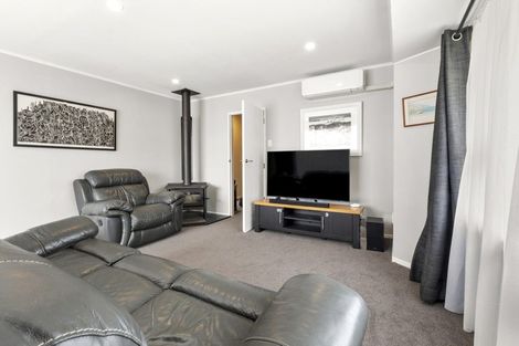 Photo of property in 5 Colorado Grove, Brooklyn, Wellington, 6021