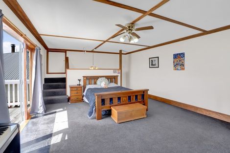 Photo of property in 54 Disraeli Street, Hawera, 4610