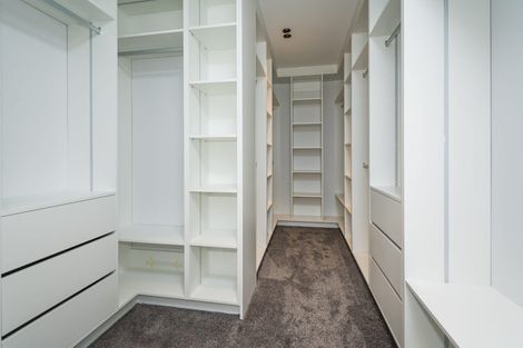 Photo of property in 1 Luff Place, Long Bay, Auckland, 0630