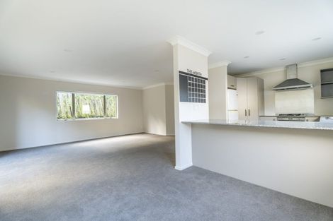 Photo of property in 14 Gifford Grove, Churton Park, Wellington, 6037