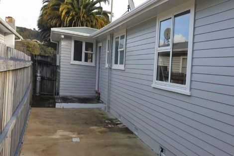 Photo of property in 51 Gillespies Road, Birchville, Upper Hutt, 5018