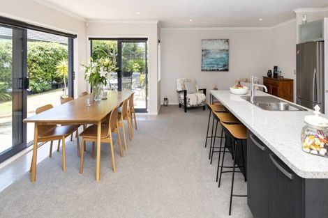 Photo of property in 3 Moy Place, East Tamaki Heights, Auckland, 2016