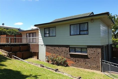 Photo of property in 6 Everglade Drive, Goodwood Heights, Auckland, 2105