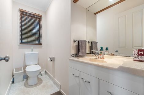 Photo of property in 9 Guernsey Place, Grandview Heights, Hamilton, 3200