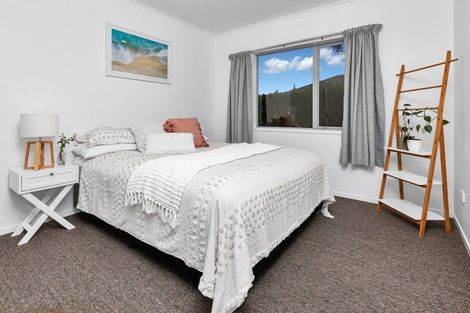 Photo of property in 21 Mariners Haven, One Tree Point, 0118