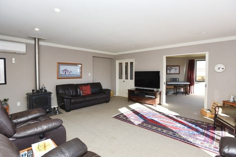Photo of property in 3 Daley Place, Winton, 9720