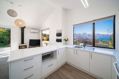 Photo of property in 138 Fernhill Road, Fernhill, Queenstown, 9300