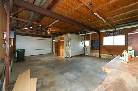 Photo of property in 305 Willowpark Road North, Hastings, 4122