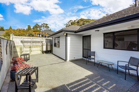 Photo of property in 64 Banks Boulevard, Whitby, Porirua, 5024