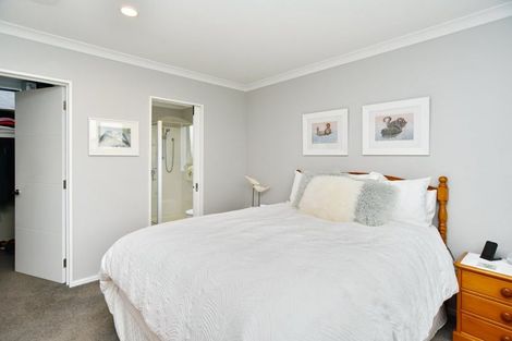 Photo of property in 26 Pounamu Place, Pegasus, 7612