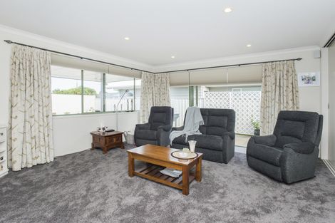 Photo of property in 26 Pohutukawa Grove, Lytton West, Gisborne, 4010