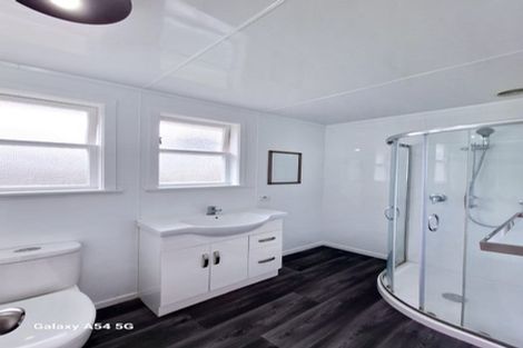 Photo of property in 32 Pearce Crescent, Taita, Lower Hutt, 5011