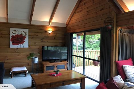 Photo of property in 62 Grand Vue Road, Kawaha Point, Rotorua, 3010