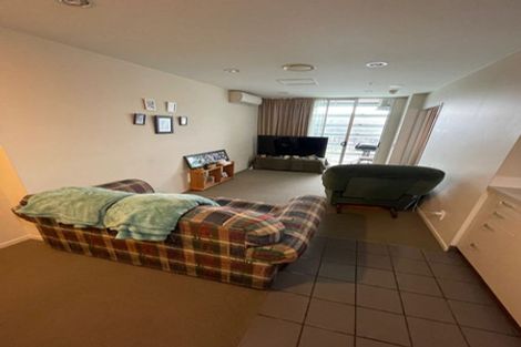 Photo of property in Proximity Apartments, 401/17 Osterley Way, Manukau, Auckland, 2104