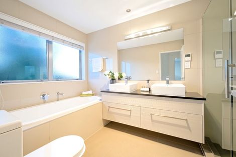 Photo of property in 9 Platinum Rise, Ranui, Auckland, 0612