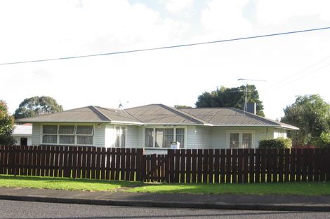 Photo of property in 5 Kirton Crescent, Manurewa, Auckland, 2102