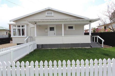 Photo of property in 15 Stanley Street, Claudelands, Hamilton, 3214