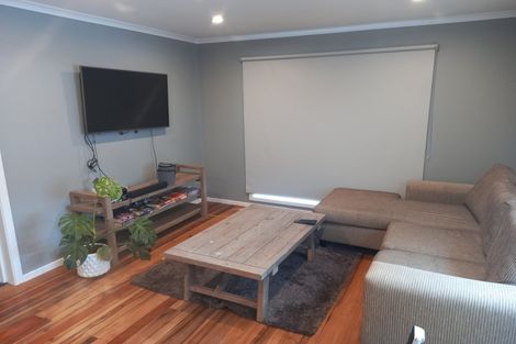 Photo of property in 3/167 Manuka Road, Bayview, Auckland, 0629