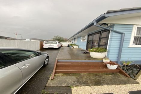 Photo of property in 1/56 Greenhaven Avenue, Opaheke, Papakura, 2113