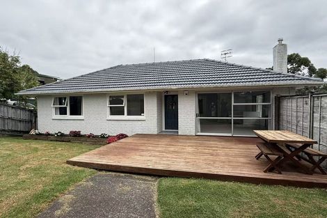 Photo of property in 74 Marlborough Avenue, Glenfield, Auckland, 0629