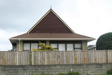 Photo of property in 6 Ocean Road, Paraparaumu Beach, Paraparaumu, 5032