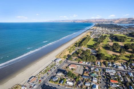 Photo of property in 85b Marine Parade, North New Brighton, Christchurch, 8083