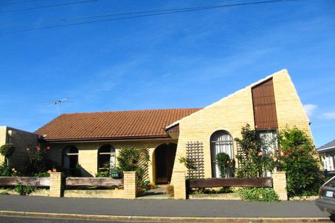 Photo of property in 244 Helensburgh Road, Helensburgh, Dunedin, 9010