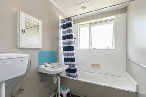 Photo of property in 2/47 Stockdale Street, Wainuiomata, Lower Hutt, 5014