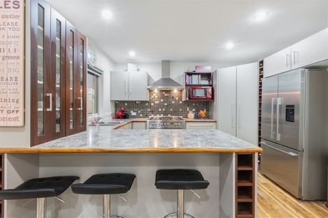 Photo of property in 8 Kahurangi Heights, Aotea, Porirua, 5024