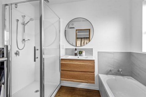 Photo of property in 1a Rossiter Avenue, Redwood, Christchurch, 8051