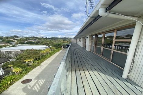 Photo of property in 1/46 Lyons Avenue, Murrays Bay, Auckland, 0630
