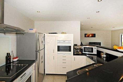 Photo of property in 4 Flaxmere Street, Waikanae Beach, Waikanae, 5036