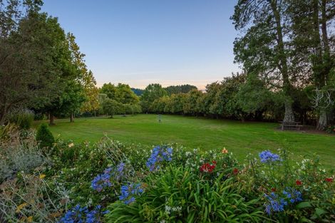 Photo of property in 75 Sutton Road, Brookby, Manurewa, 2576