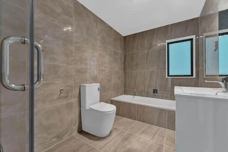 Photo of property in 15a Mckean Avenue, Manurewa, Auckland, 2102