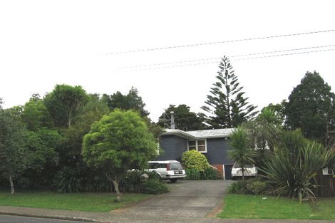 Photo of property in 37 Hillcrest Avenue, Hillcrest, Auckland, 0627