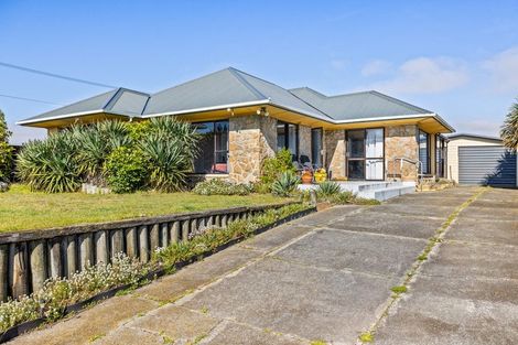 Photo of property in 333 Marine Parade, New Brighton, Christchurch, 8061