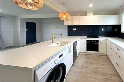 Photo of property in 10 Charles Street, Feilding, 4702