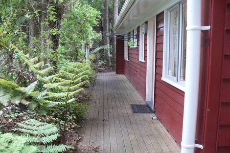 Photo of property in 17 Tawini Road, Titirangi, Auckland, 0604