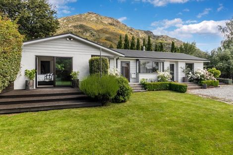 Photo of property in 7 Kawarau Place, Frankton, Queenstown, 9300
